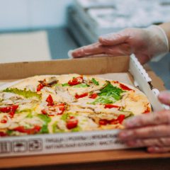 Плюсы доставки пиццы на дом