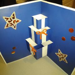 Что подарить тёте на день рождения?