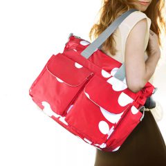 Какую сумку выбрать женщине для спорта?