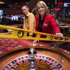 Обзор игрового слота онлайн Золото Партии