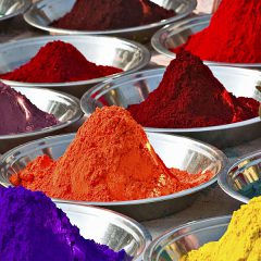 Где применяется натуральный краситель урзол?